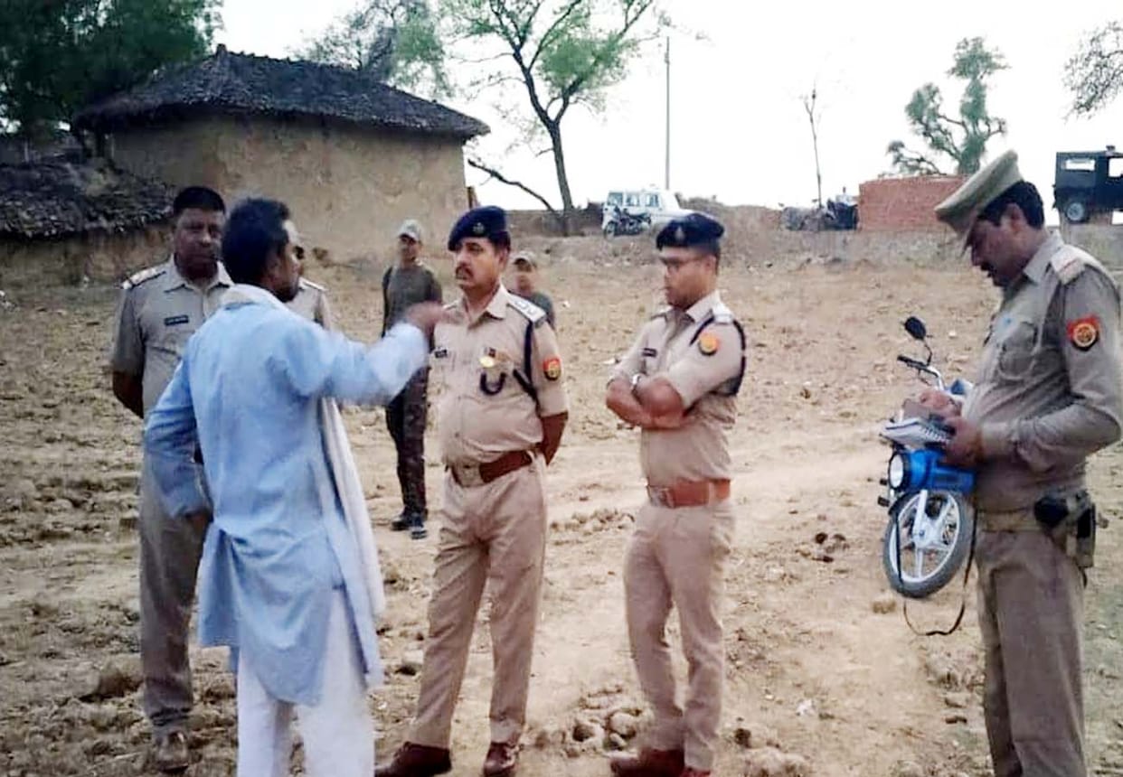 man shot his niece and himself in chitrakoot
