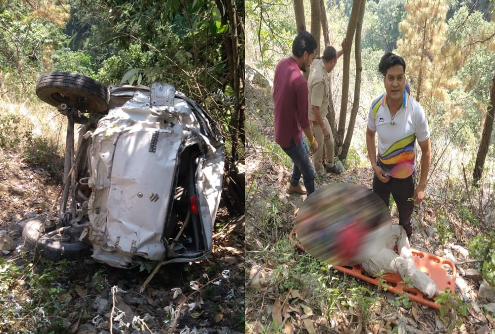Dead Body rescue from ditch after Horrible car accident in pauri photos
