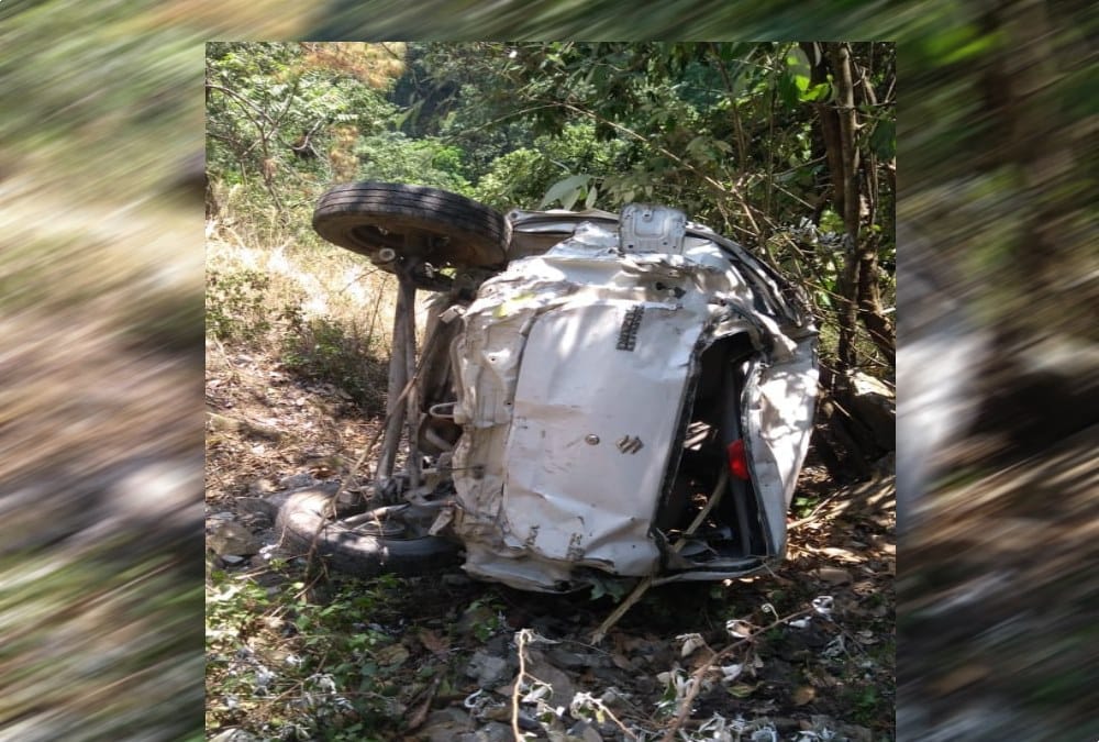 Car fell into Ditch in pauri four passengers killed