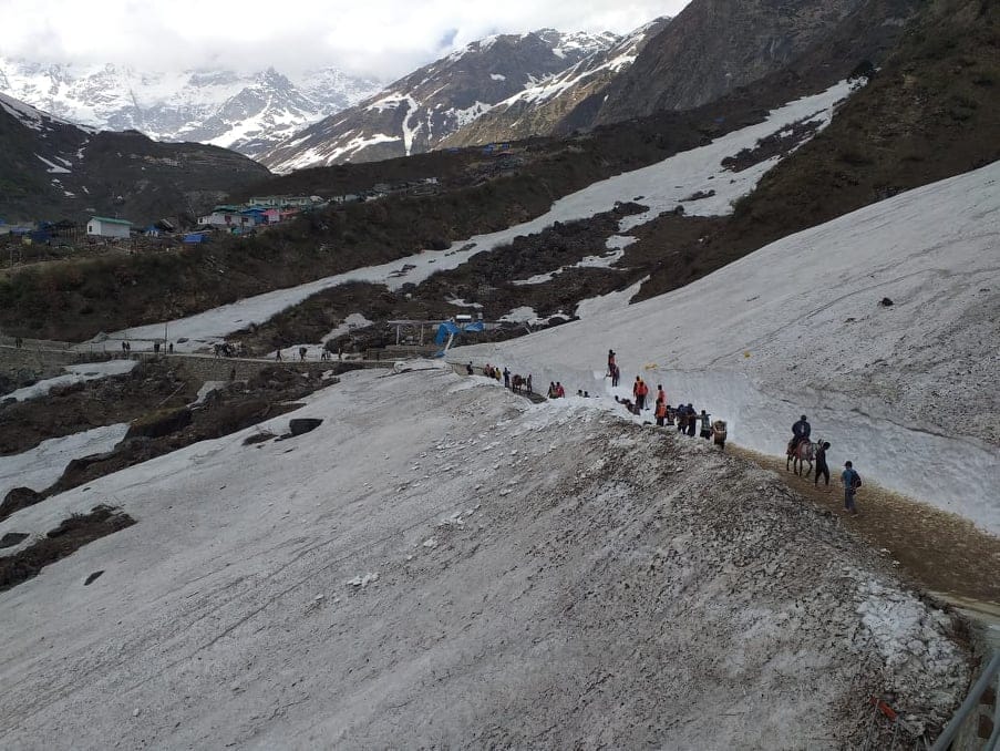 Heavy Rush of pilgrims reached kedarnath dham only in 45 days broke record