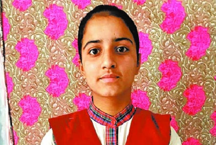 PSEB 10th Result 2019, Jasleen Kaur got second position in Punjab