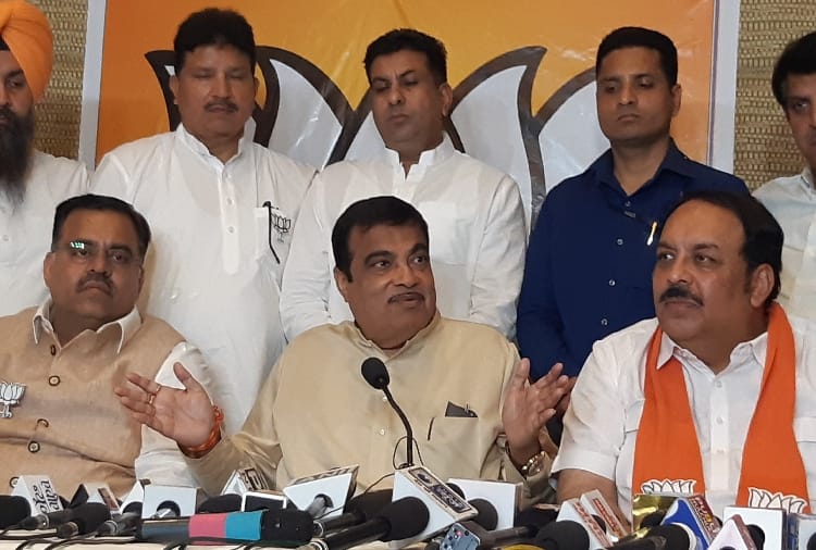 Lok sabha election 2019, If Pakistan did not stop terror activities we will stop water says gadkari