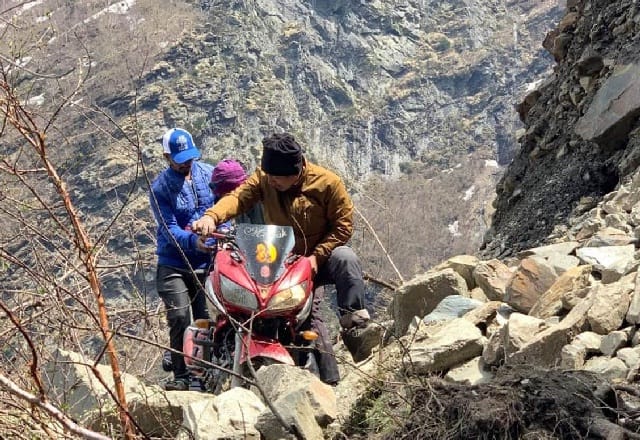 Lipulekh route closed for a week, Army logistics also stuck