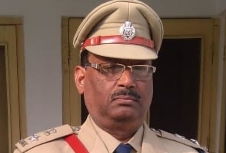 Know About Ips Ashok Kumar Verma Amar Ujala Hindi News Live इन