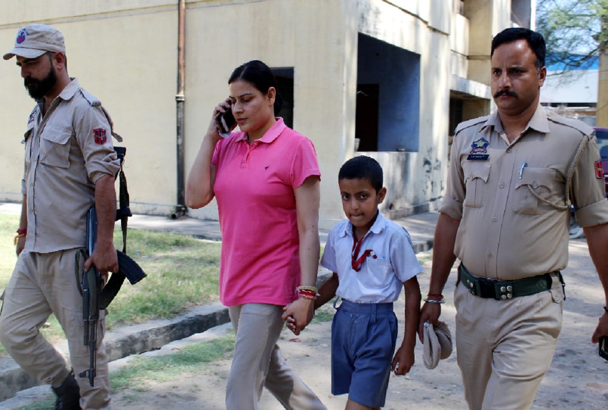 student kidnapping Case, Child recovered after given 50 lakh Ransom, Kidnapper absconding