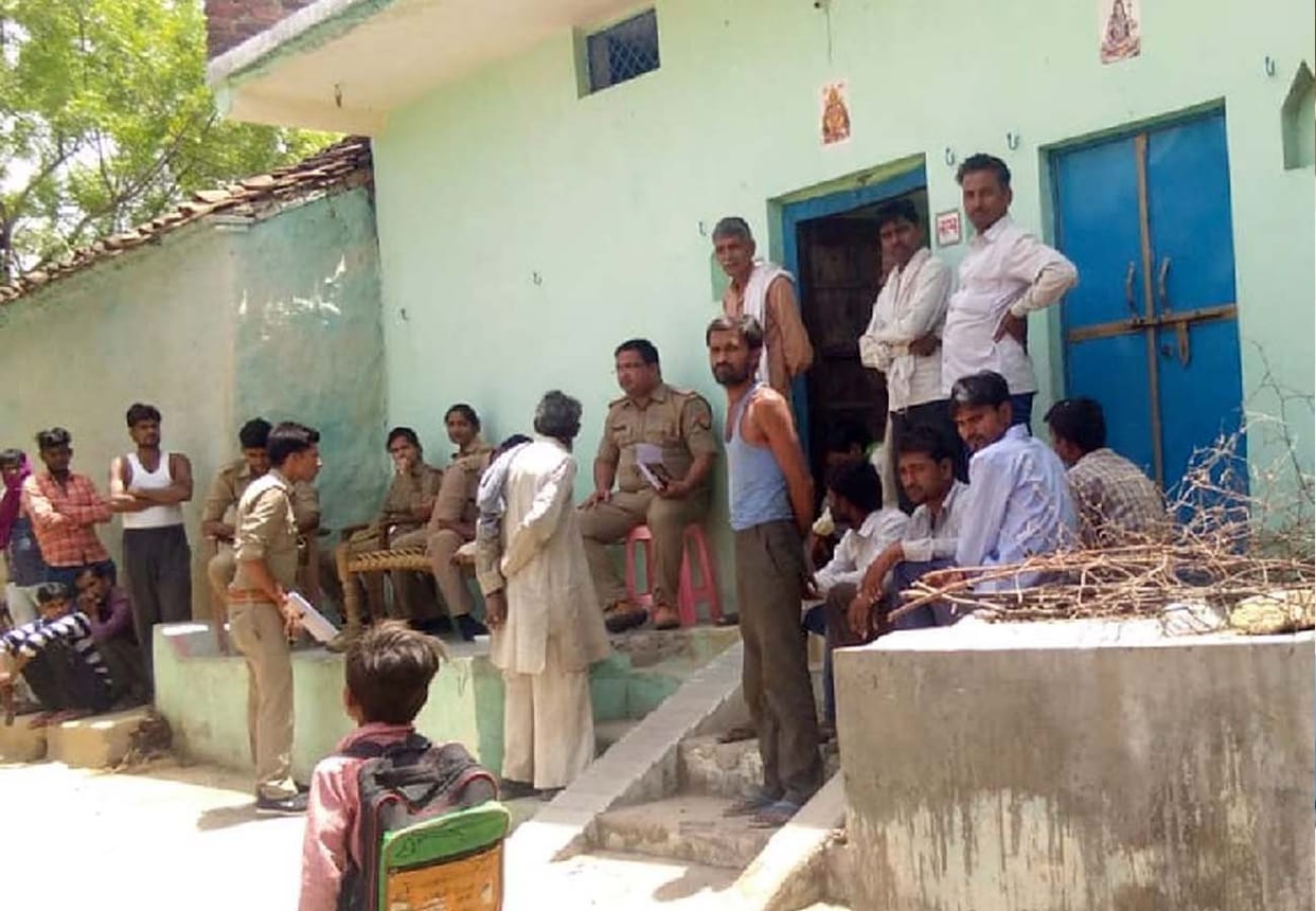 woman brutally murdered by robbers in mahoba
