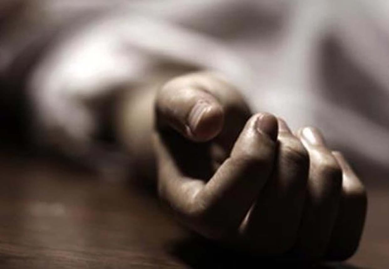 woman died in raod accident in unnao