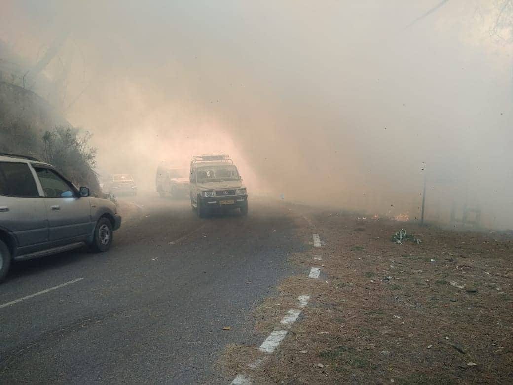 big fire in nainital forest photos