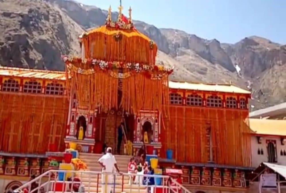 Badrinath dham story related to muslim unknown facts before door open 2019