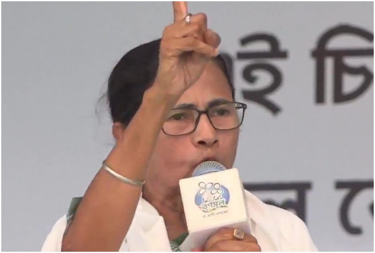 BJP using Jai Sri Ram as party slogan said West bengal CM Mamata banerjee