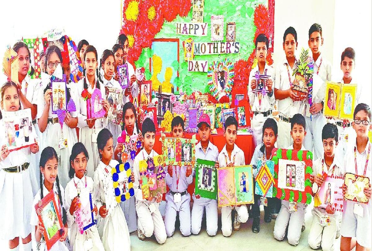 Aparajita 100 Million Smiles honors to the mothers in school mathura