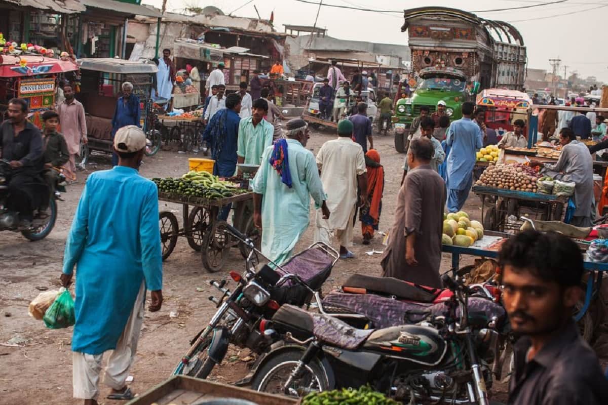 condition of people of Pakistan after Pulwama attack is severe and selling homes
