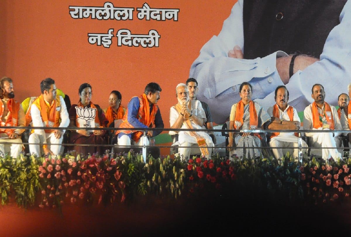 Lok Sabha Chunav 2019: PM Modi Attack on opposition parties in Ramlila maidan delhi