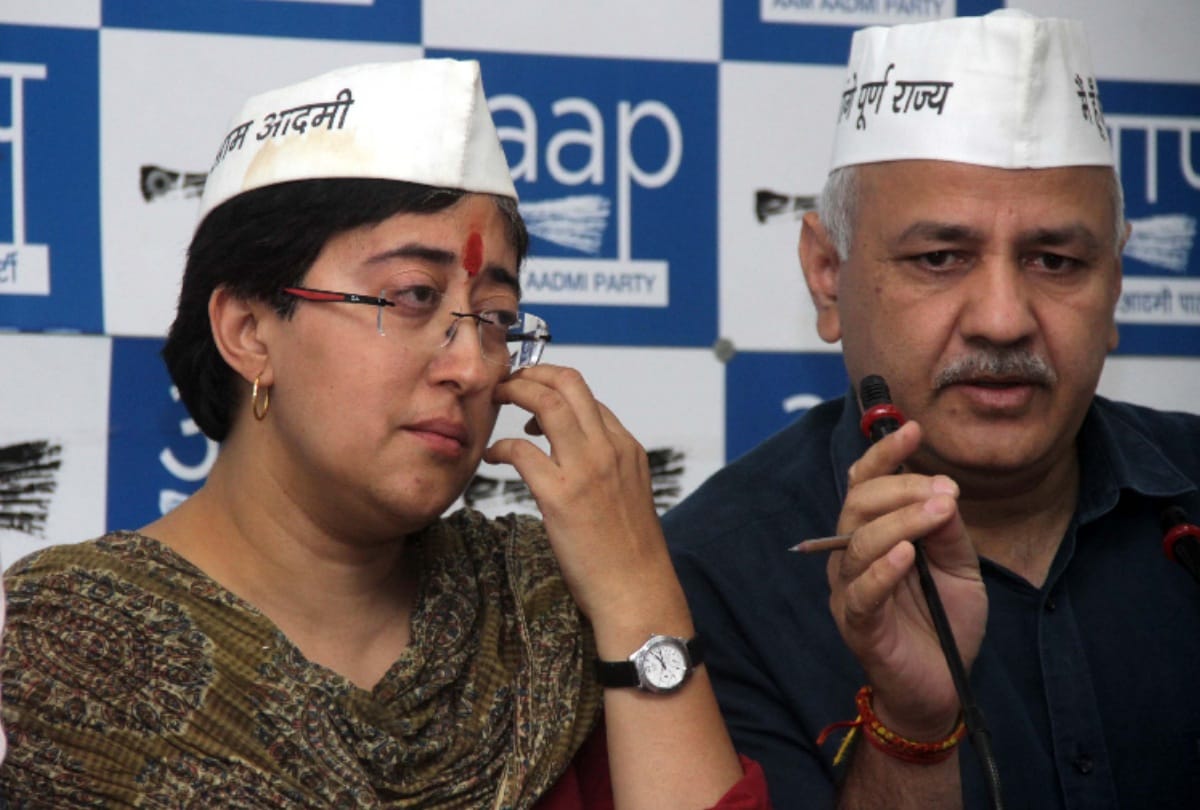 lok sabha elections 2019 former aap now bjp leader anil bajpai says atishi eats beef