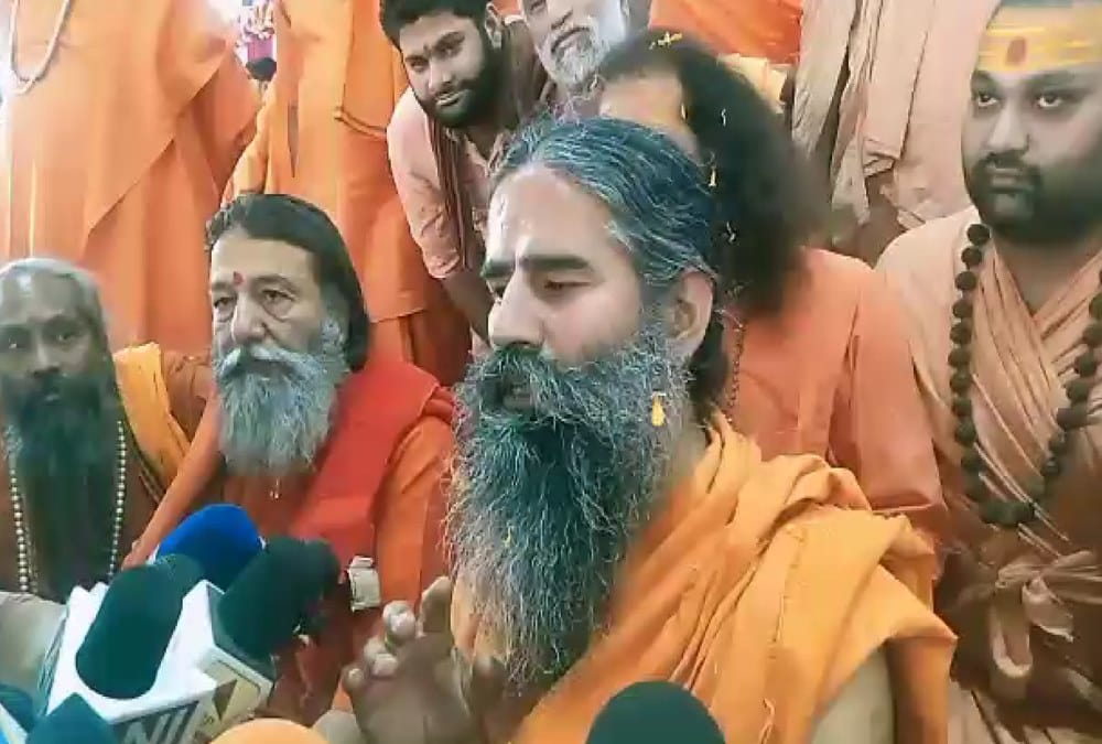 Baba ramdev Angry on supreme court and mediation panel for ram mandir case decision 
