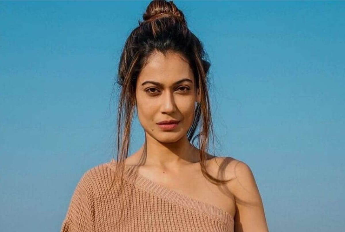 Hearing against Actress Payal Rohatgi in Bundi court today in case of comment on Indira Gandi and Kamla Nehru