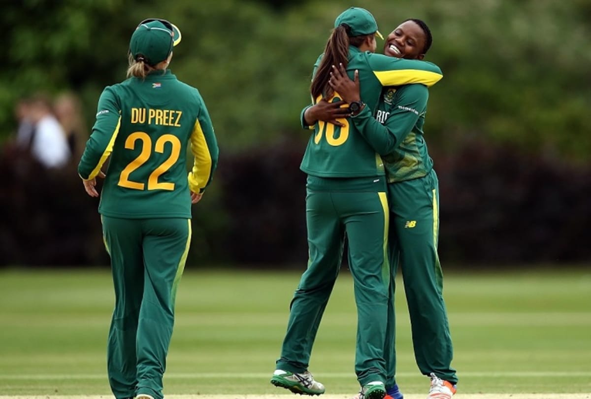 Pakistan women cricket team lost five wickets to score single run, masabata klaas takes hat trick