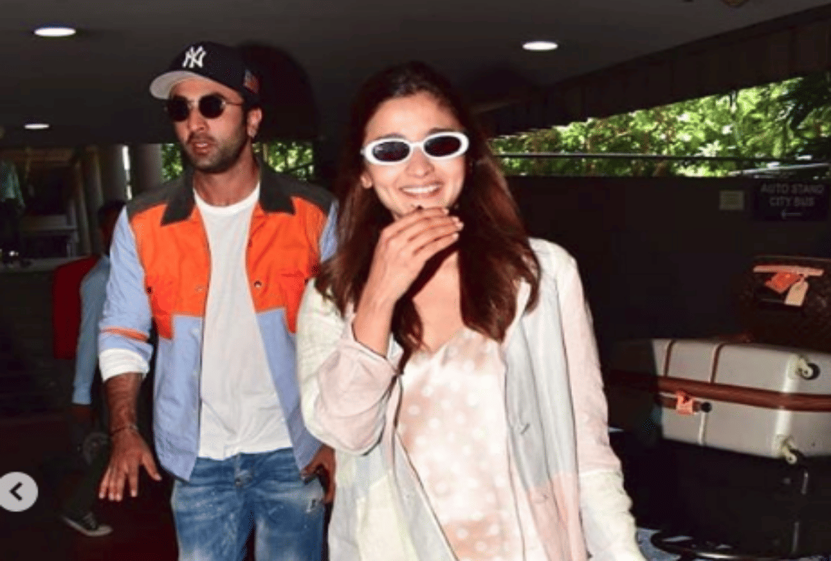 Ranbir Kapoor Meets Alia Bhatt Father Mahesh bhatt