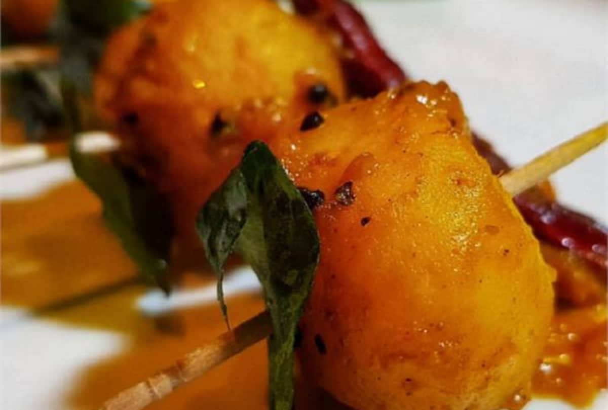 how to make kashmiri dum aloo