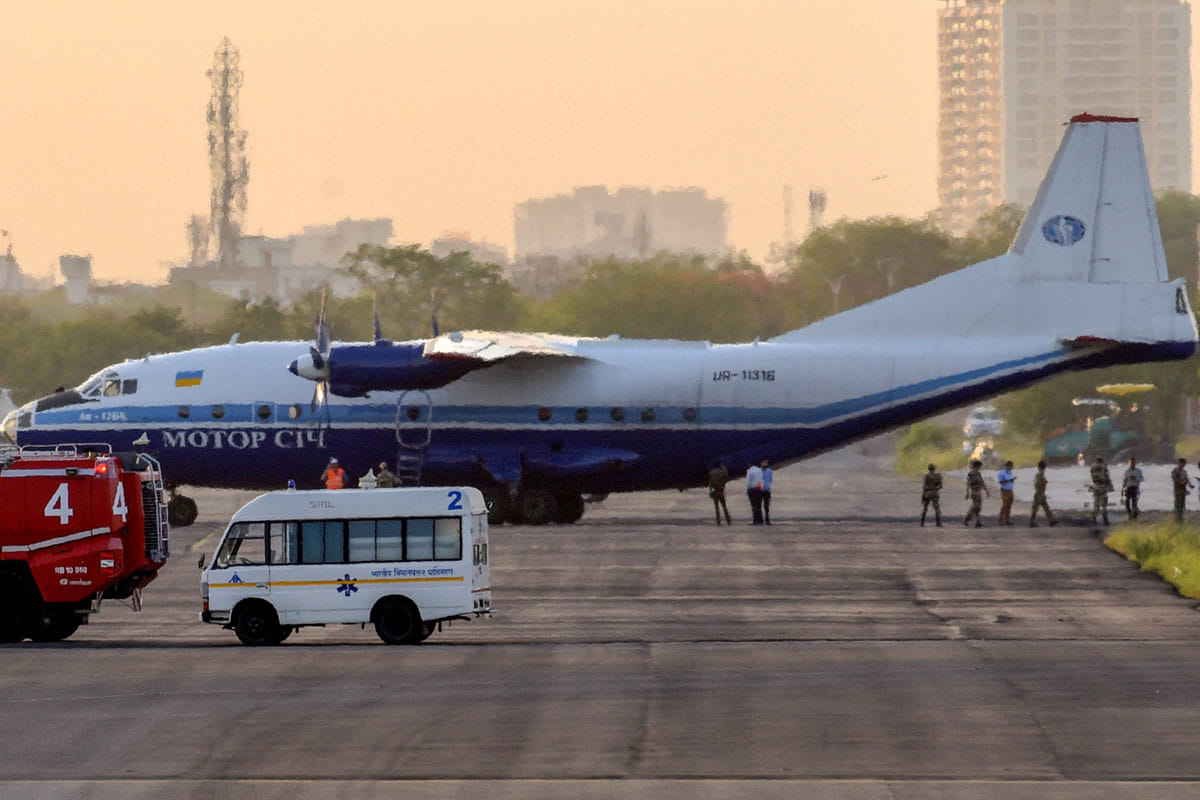 IAF fighter planes force heavy cargo plane Antonov AN-12 for Air space violation