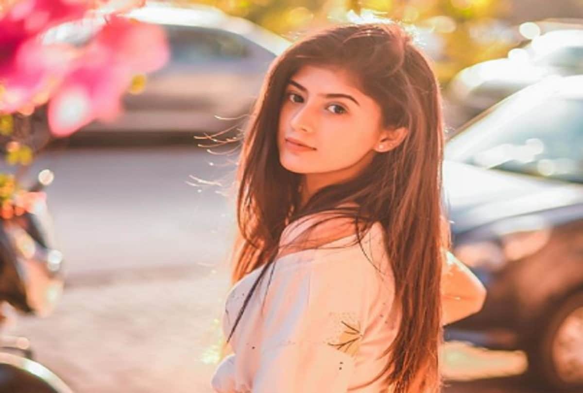 Television actress Arshifa Khan played many role at the age of 16