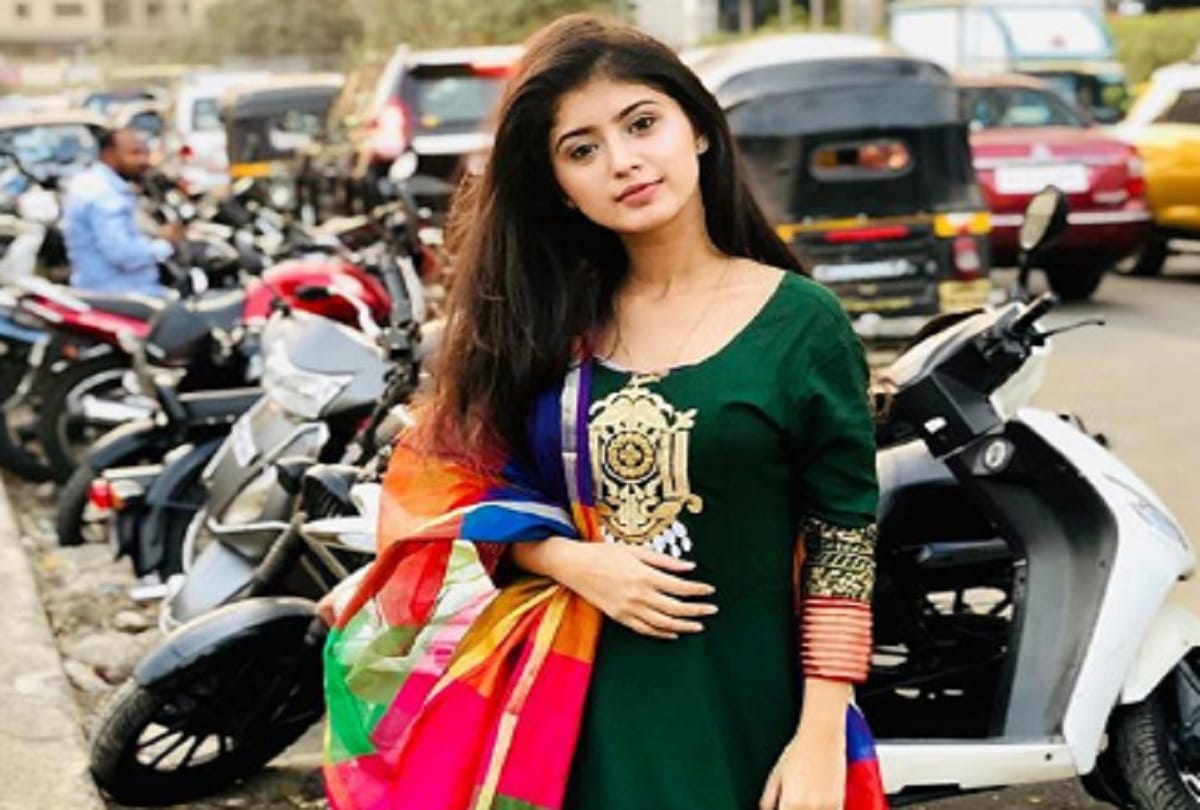 Television actress Arshifa Khan played many role at the age of 16