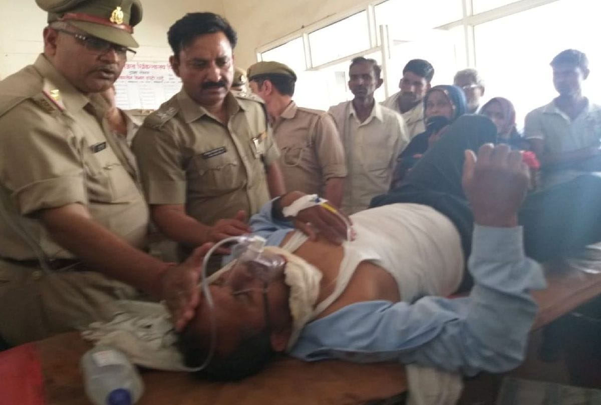attackers shot teacher in firozabad