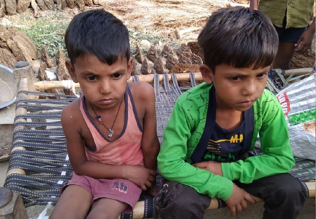 Husband and wife committed suicide in safipur Unnao