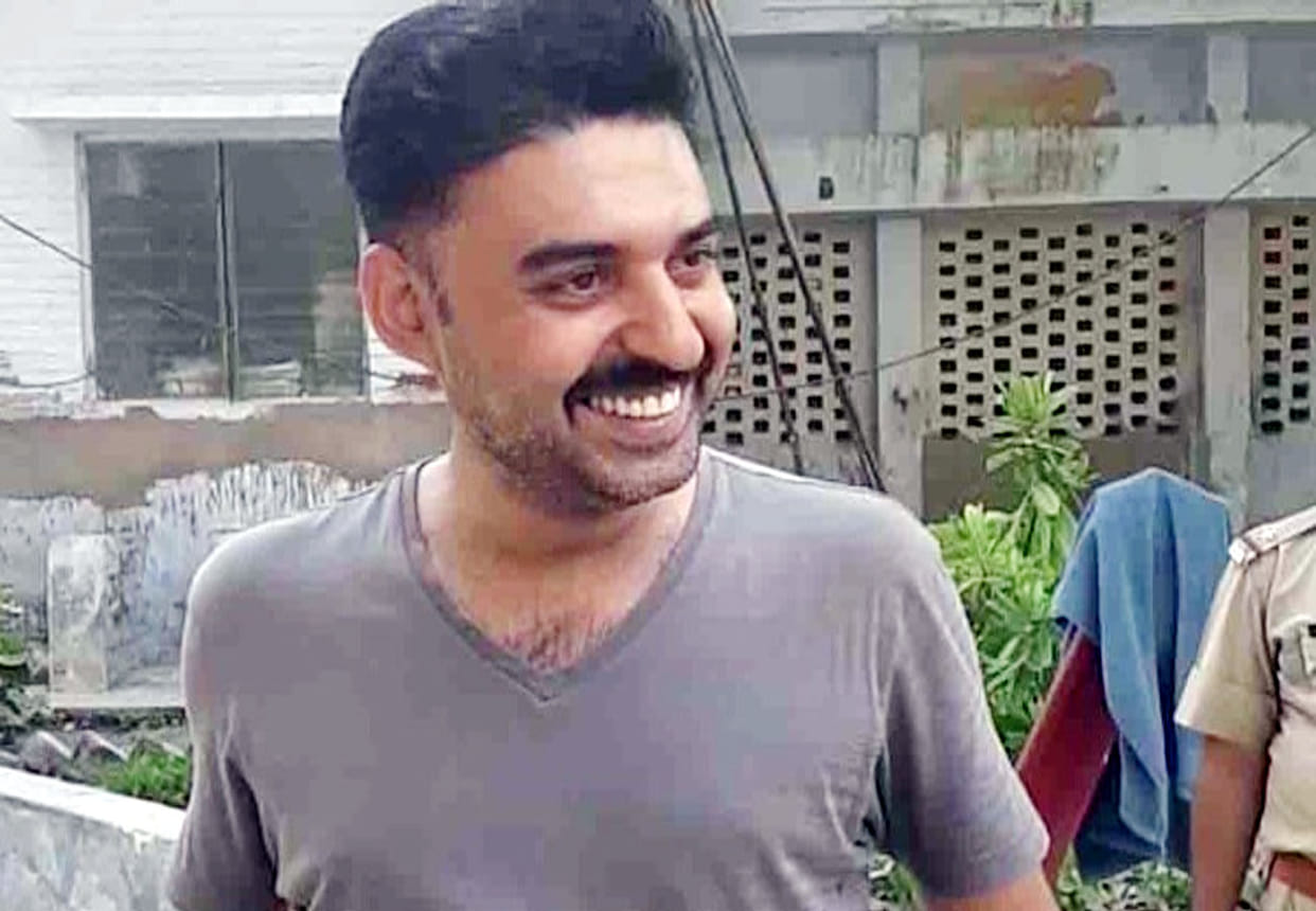 story of Pakistani citizen waqas who arrested in Kanpur in 2009