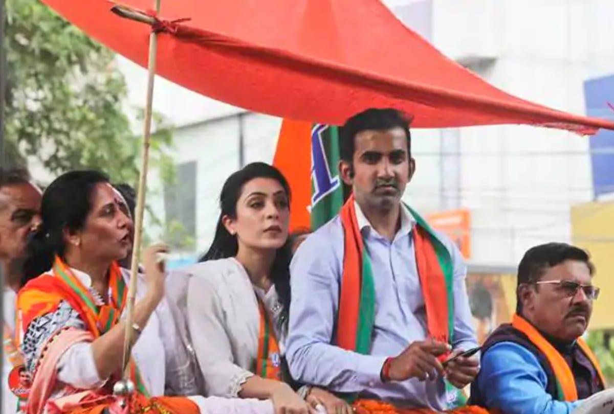 AAP Claims Gautam Gambhir Using Duplicate For Campaigning