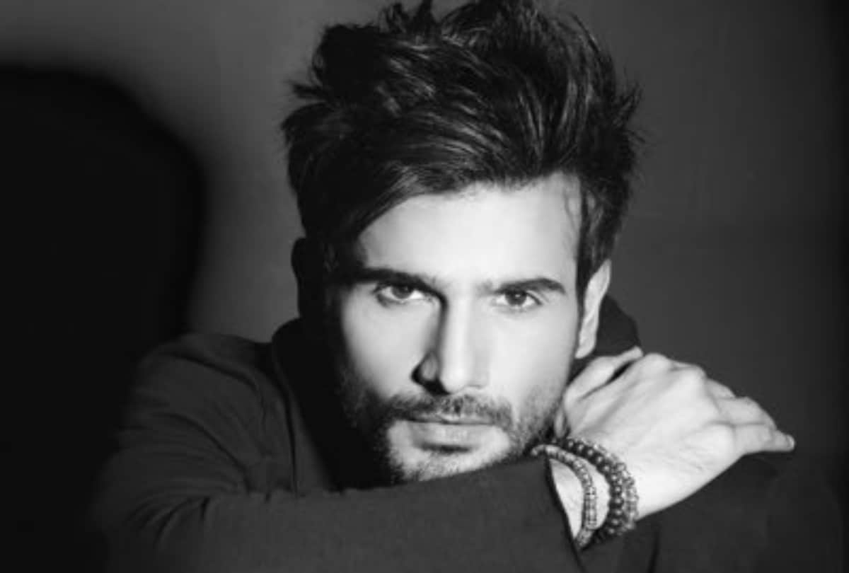 Special Ops Fame Karan Tacker Revealed About Relationship With Krystle Dsouza Here is The Reason Behind Breakup