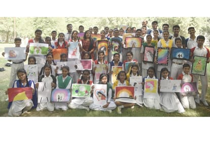 amar ujala declared result of mother's day  painting competition