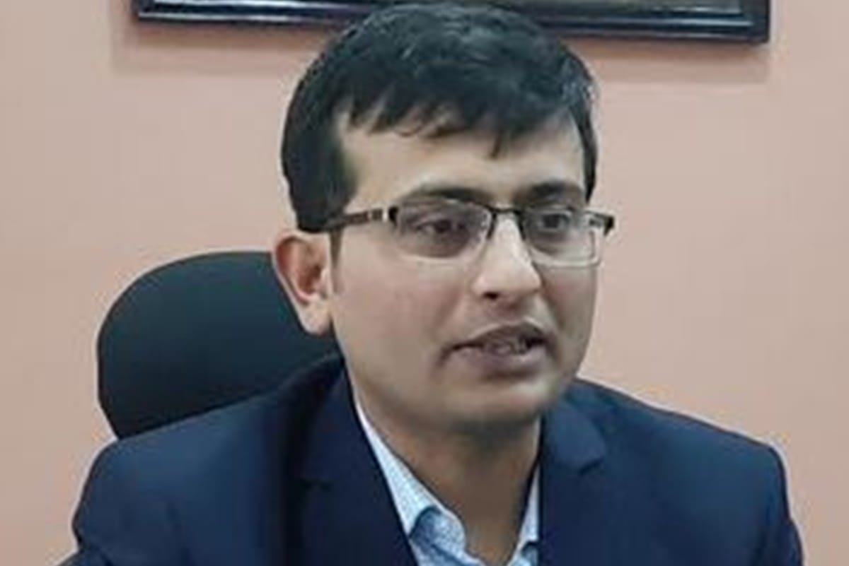 after getting complaint about irregularities in hospital District collector reached there in cycle