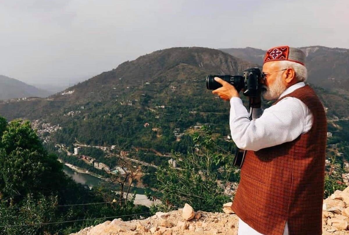 PM narendra Modi Viral Pictures of photography in Mandi Himachal Pradesh