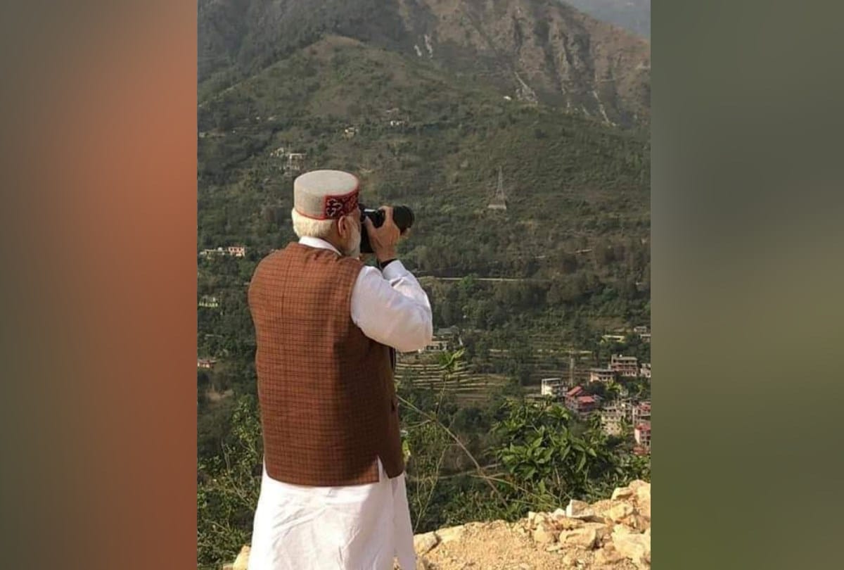 PM narendra Modi Viral Pictures of photography in Mandi Himachal Pradesh