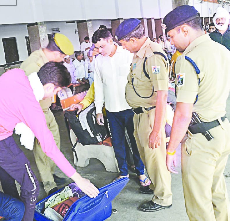 chunaav duty par force, kaise hogi station ki nigraani