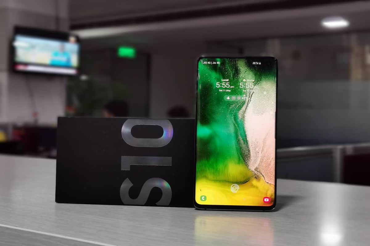 Samsung Galaxy S10 Lite Vs Galaxy S10 Price In India Specifications Compared