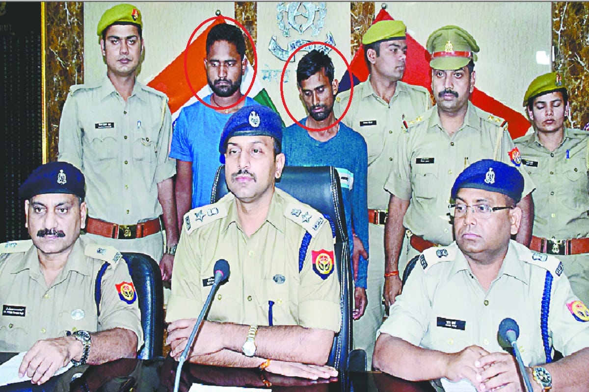 Two accused arrested for one crore fraud case in in Meerut