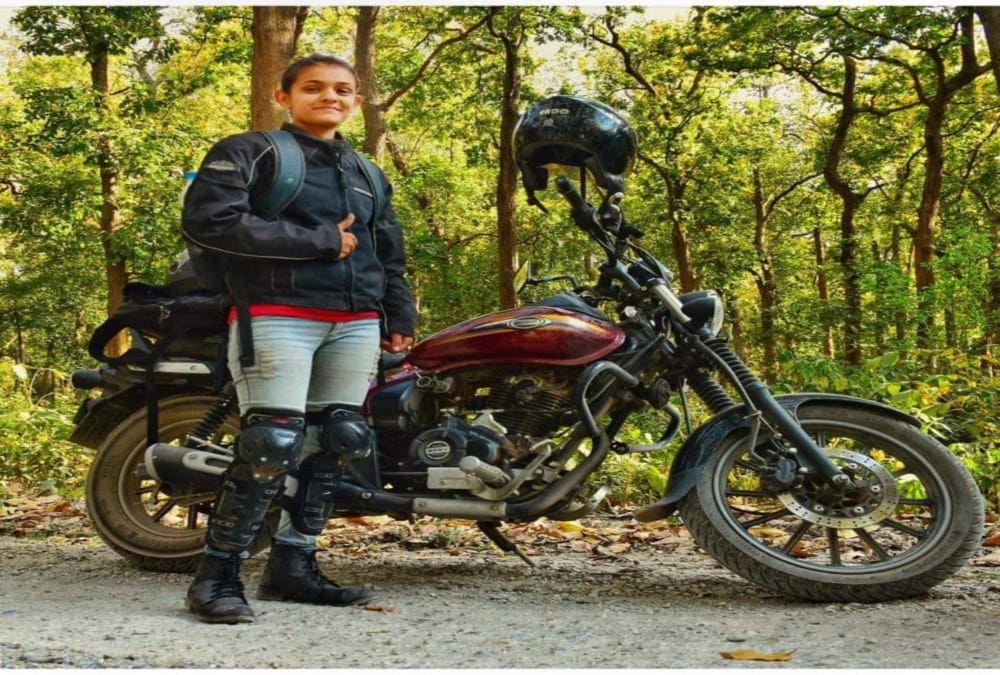 Mothers Day 2019 uttarakhand biker girl sucheta and mother struggle story 