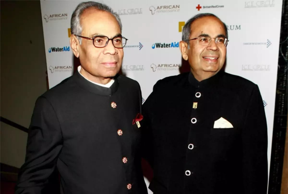 Hinduja Brothers Top UKs Rich List For Third Time Sunday Times Issued List
