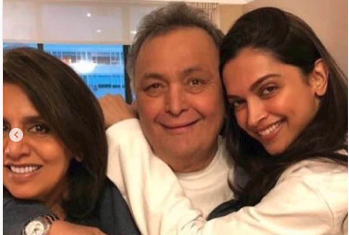 alia bhatt reaction on deepika padukone photo with neetu kapoor and rishi kapoor