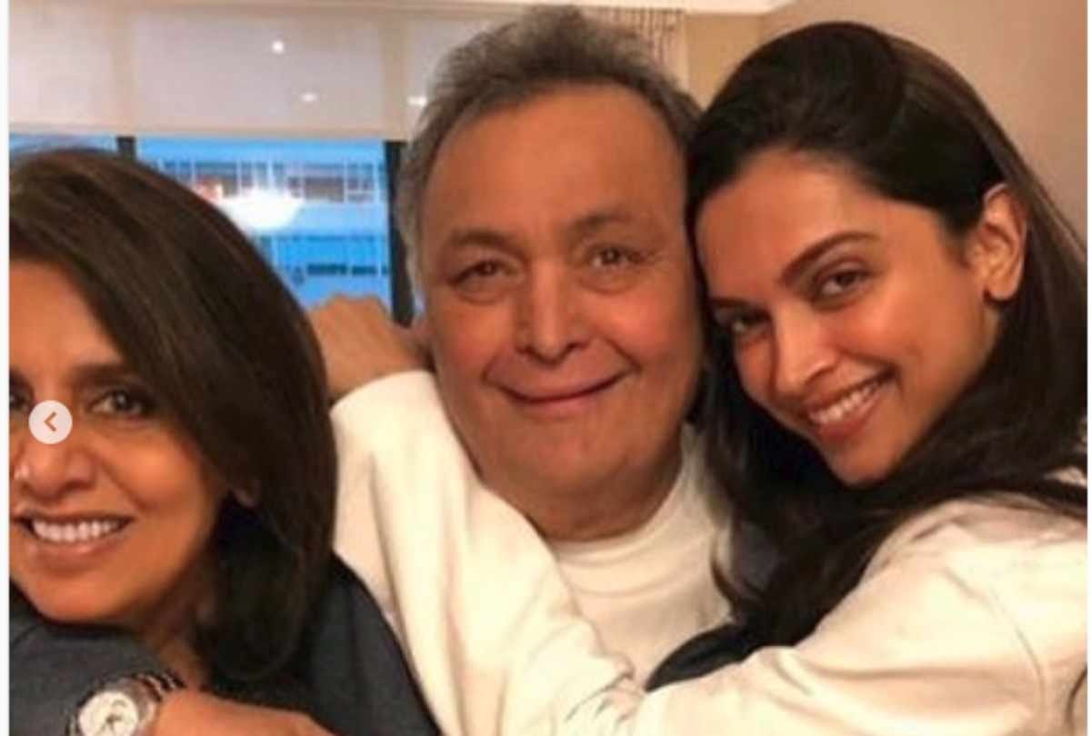 alia bhatt reaction on deepika padukone photo with neetu kapoor and rishi kapoor