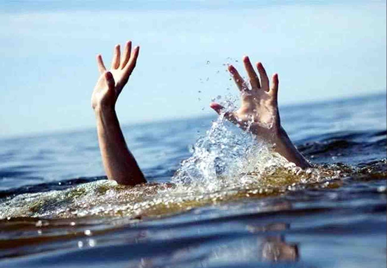 Rajasthan youth got immersed in Ganga in kannauj
