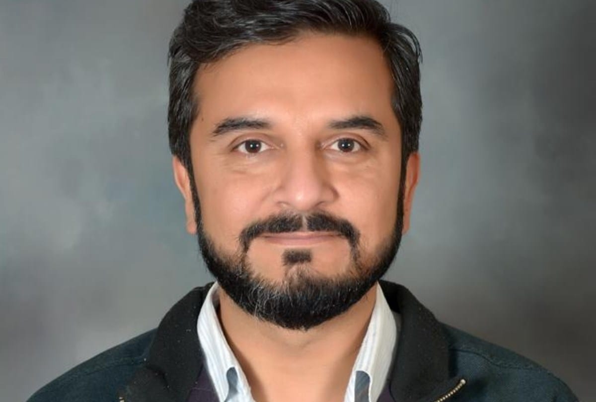 Gynecologist  Dr Alok reveals that infertility in men is increasing