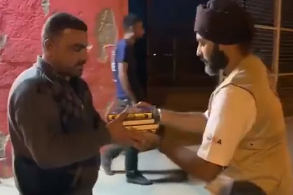 UK Based NGO khalsa aid distributes Quran in Refugee camp in Iraq