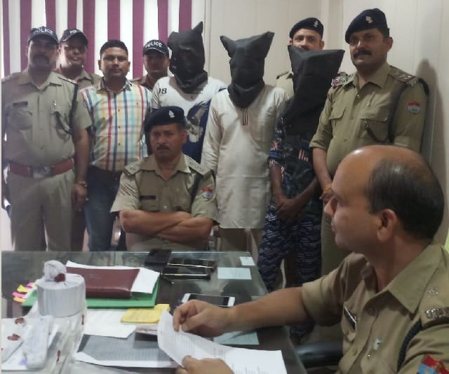 Thieves arrested, three arrested