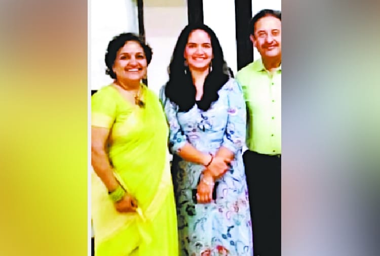 Mother's Day 2019, story of mothers who gurus of their Daughters