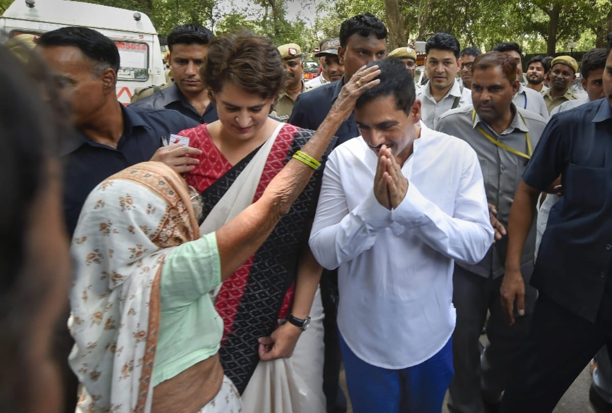 lok sabha elections 2019 who is jwala devi priyanka gandhi hugged her after casting vote