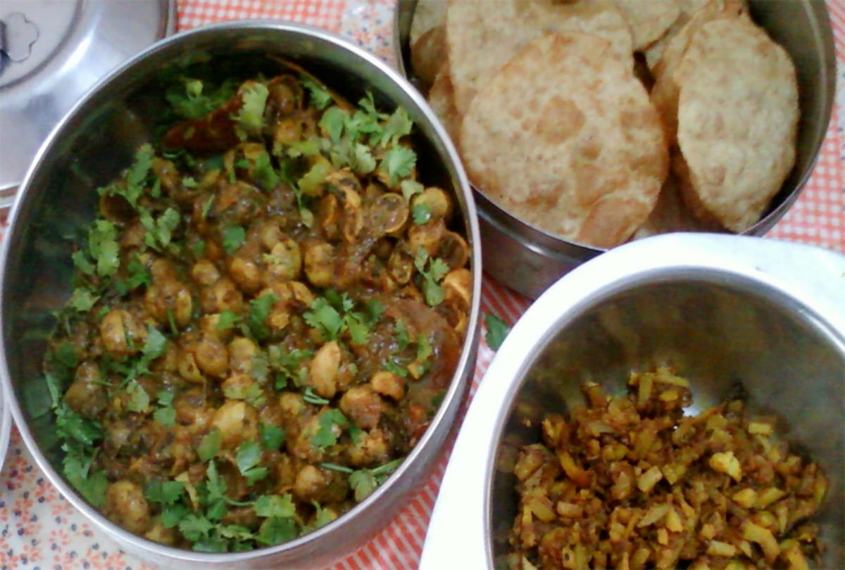 famous dish of jharkhand manipur karnatka tripura