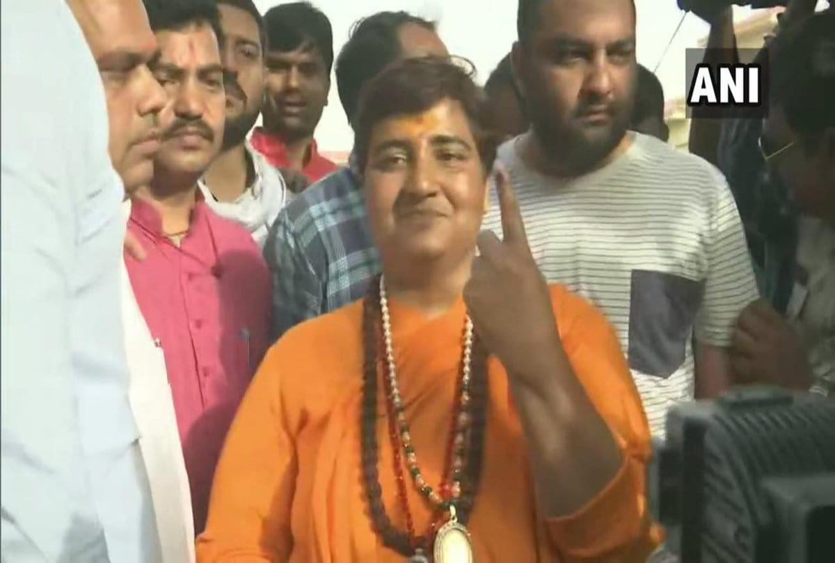 Lok Sabha Chunav 2019: Celebrities cast votes in sixth phase Gambhir Sheila Dikshit Virat